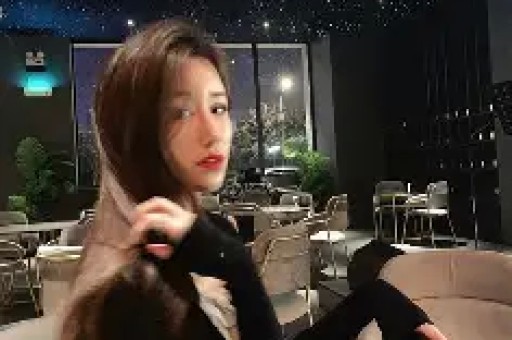 曝知名网红塌房！表面立爱国人设疯狂捞金背地砸6百万移民法国