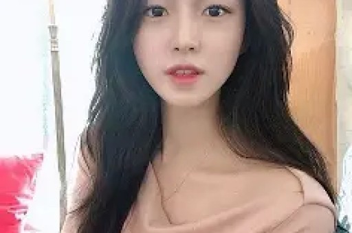 1天4瓜！离婚、全网被封禁、被逼发身体私密照、韩红最让人意外